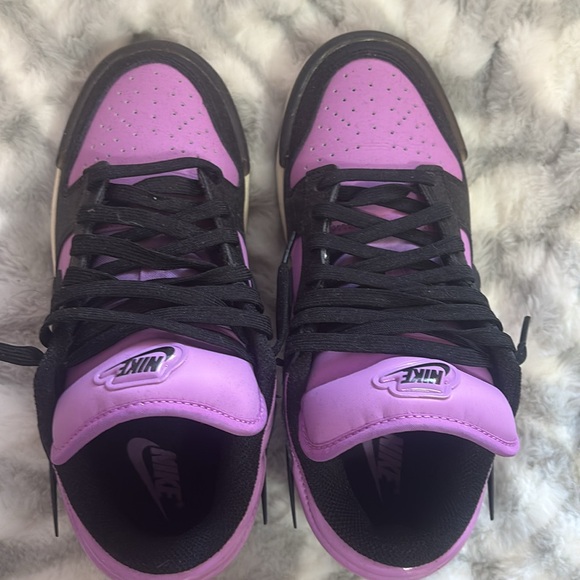 Newest Nike dunks - Picture 3 of 11